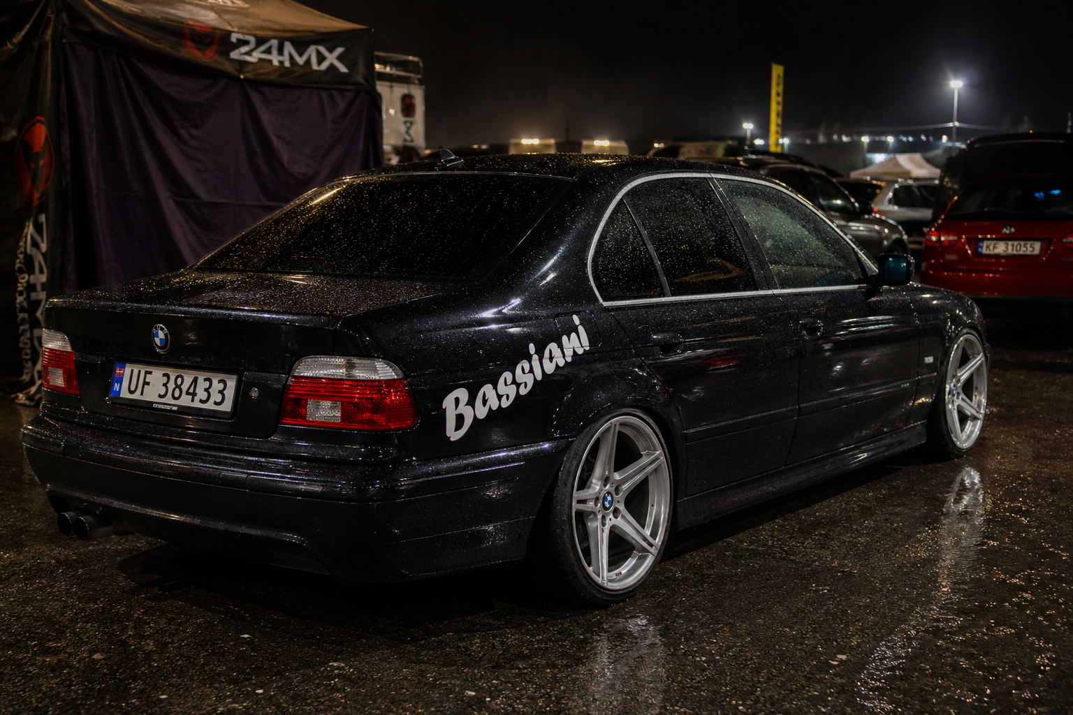 Bassiani – Sticker
